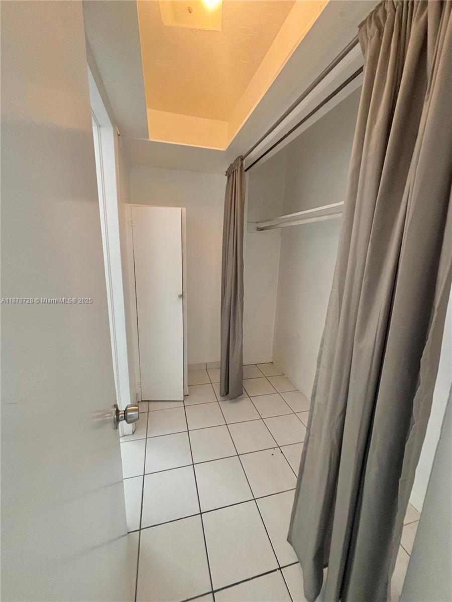 CORAL GABLES SEC L - Residential Lease