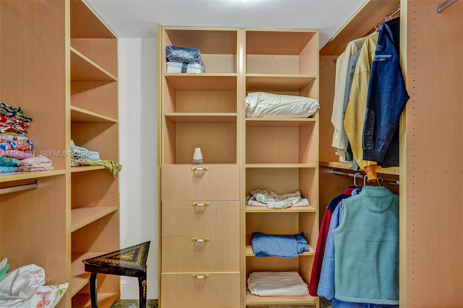 TRAFALGAR TOWERS CONDOMIN - Residential Lease