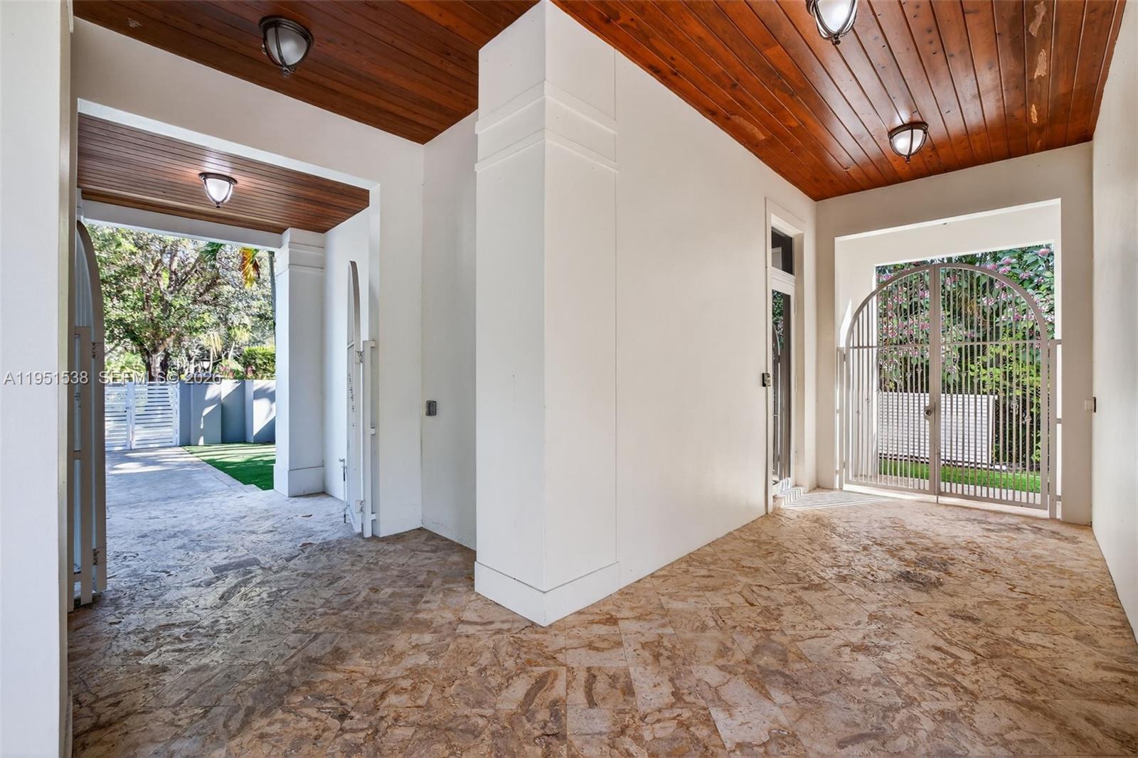 PLANTATION SECOND SEC AME - Residential