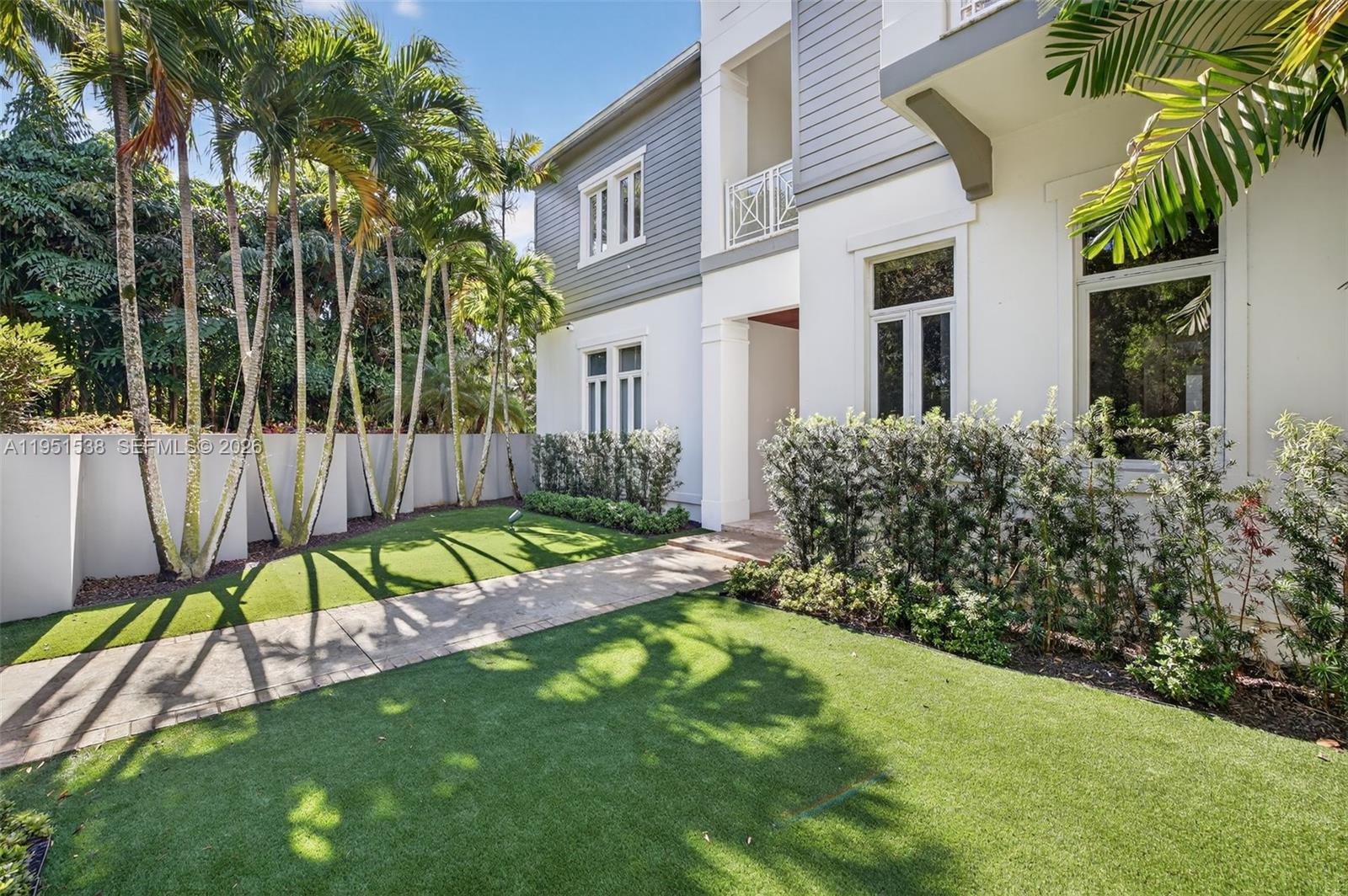 PLANTATION SECOND SEC AME - Residential