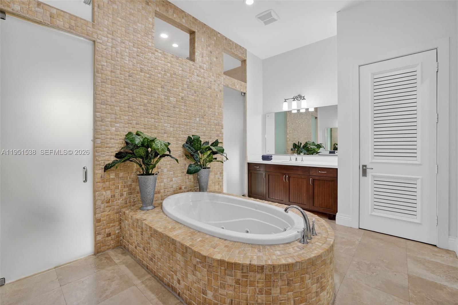 PLANTATION SECOND SEC AME - Residential