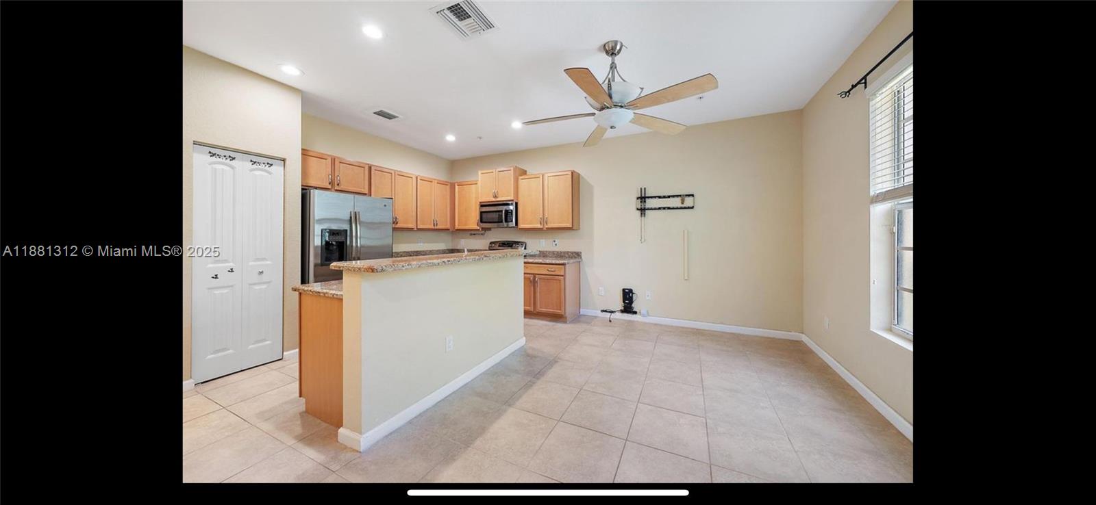 CYPRESS GROVE - Residential Lease