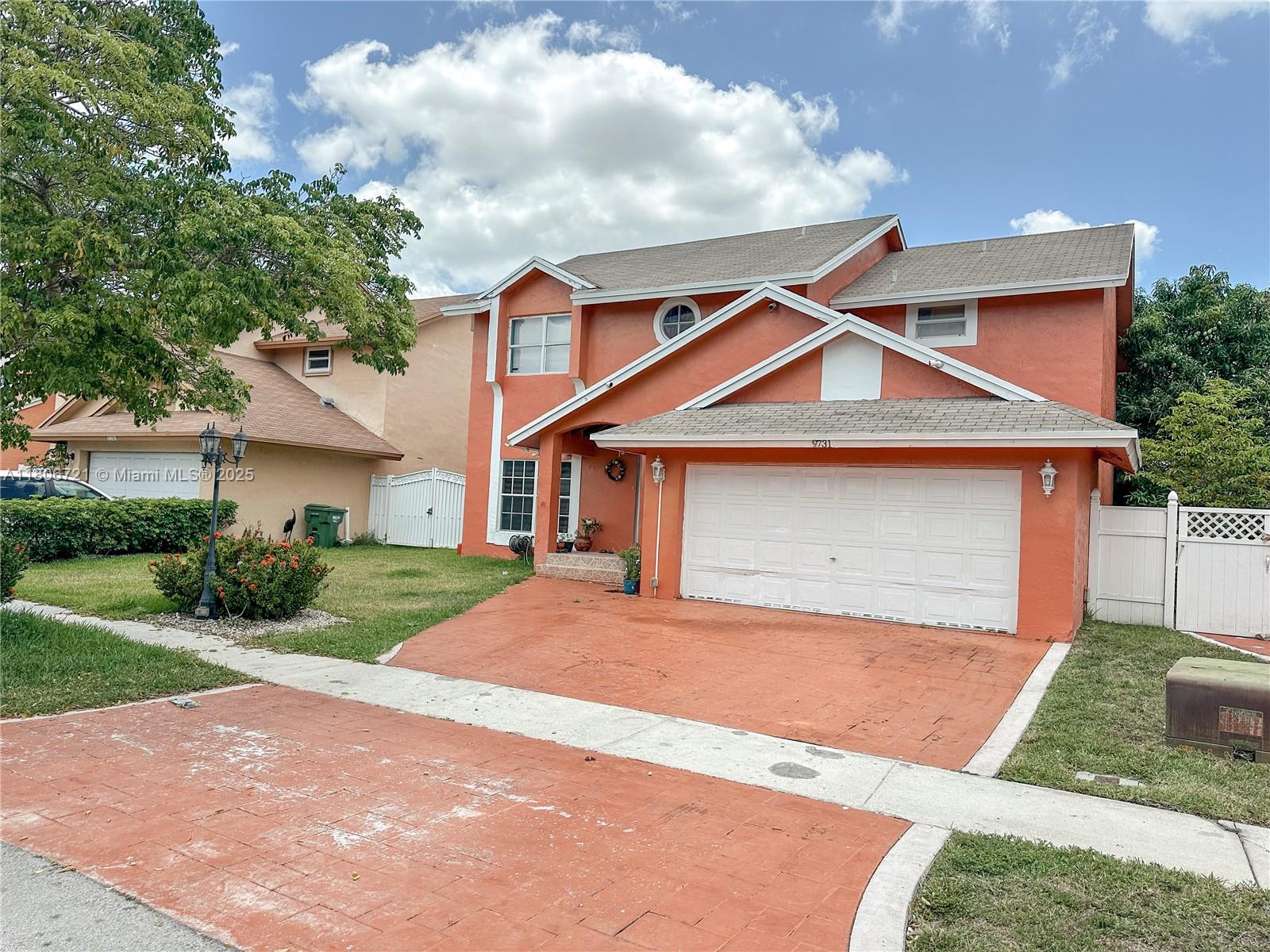 Property for Sale at 9731 Sw 13th St, Pembroke Pines, Miami-Dade County, Florida - Bedrooms: 4 
Bathrooms: 3  - $660,000