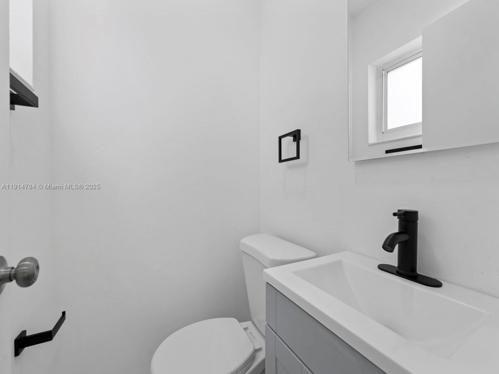 PALM AVE HIGHLANDS - Residential