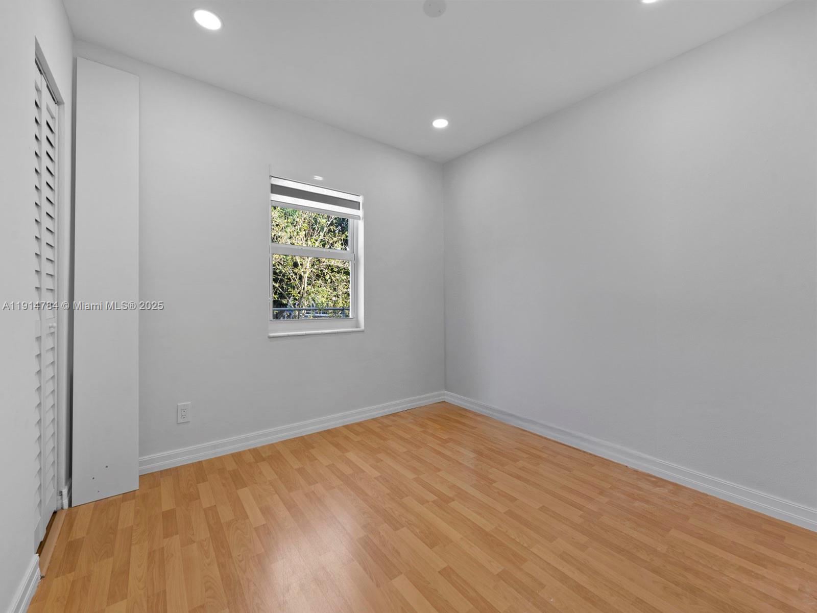 PALM AVE HIGHLANDS - Residential