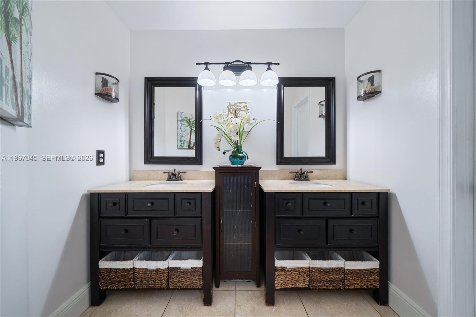 COUNTRY WALK WEST SEC 1 - Residential