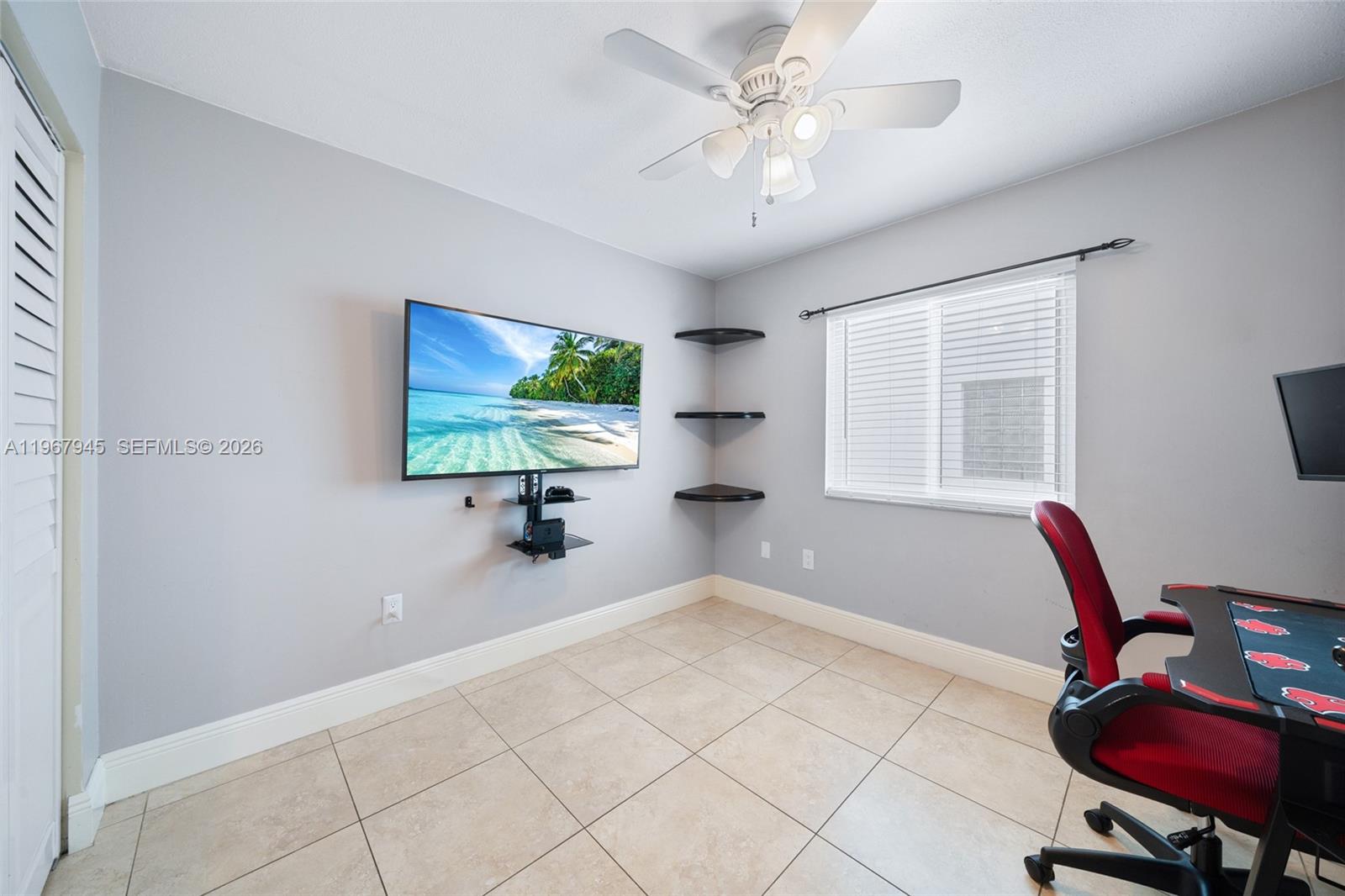 COUNTRY WALK WEST SEC 1 - Residential