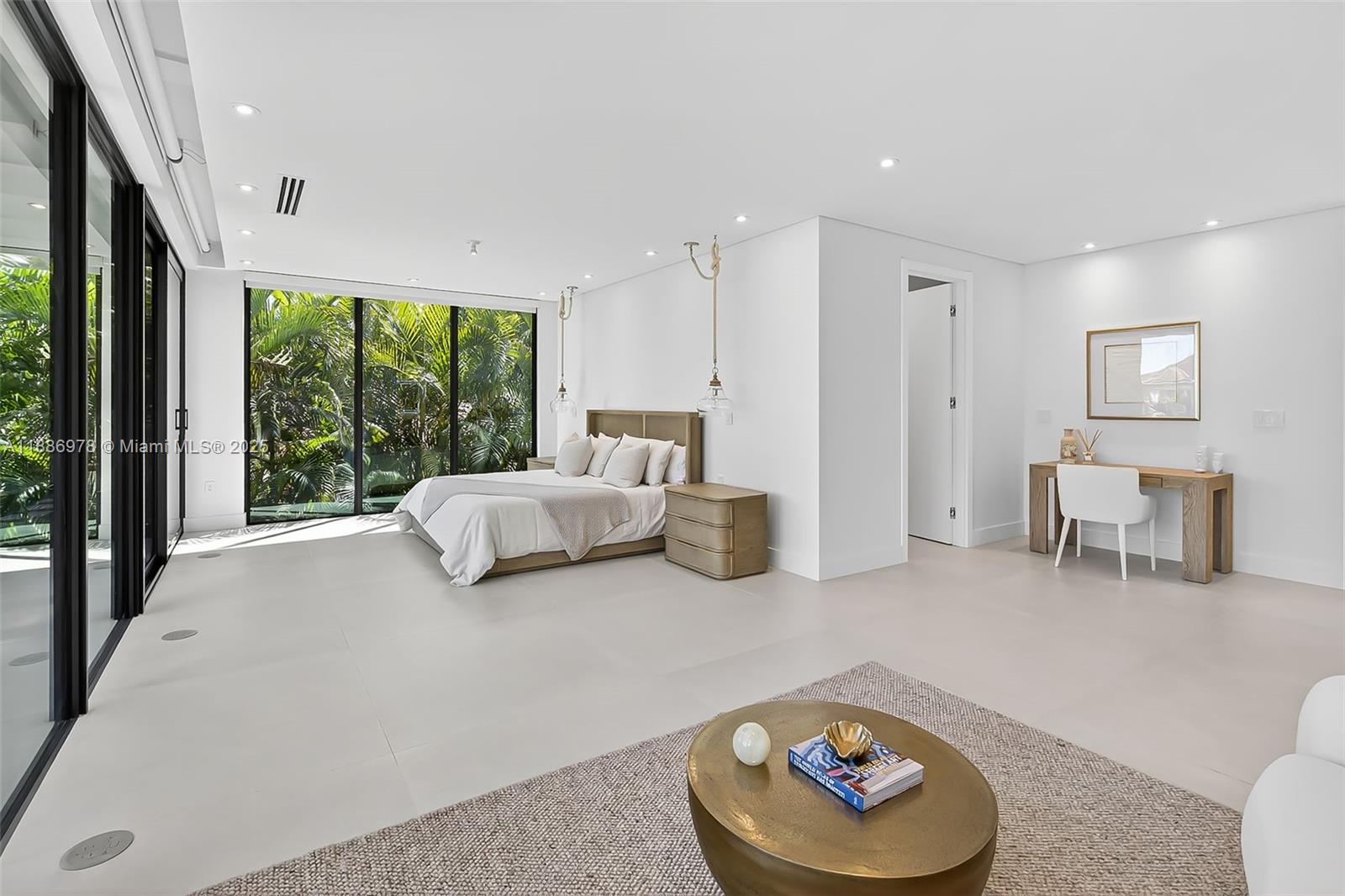 RIVIERA - Residential