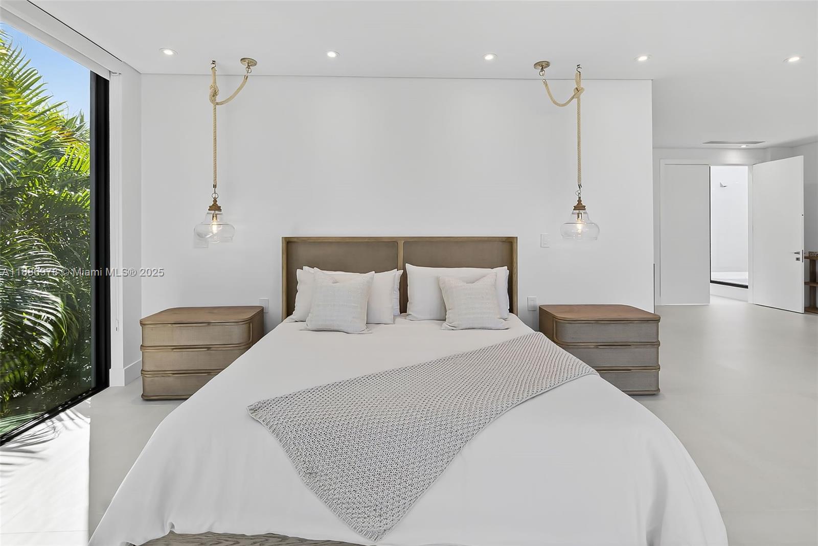 RIVIERA - Residential