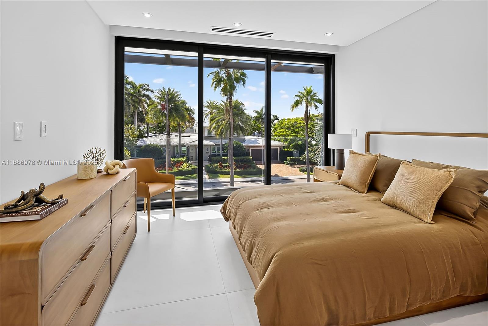 RIVIERA - Residential