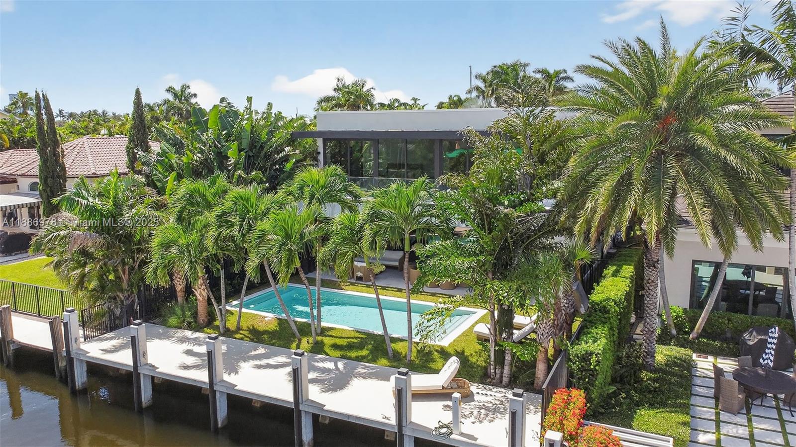 RIVIERA - Residential