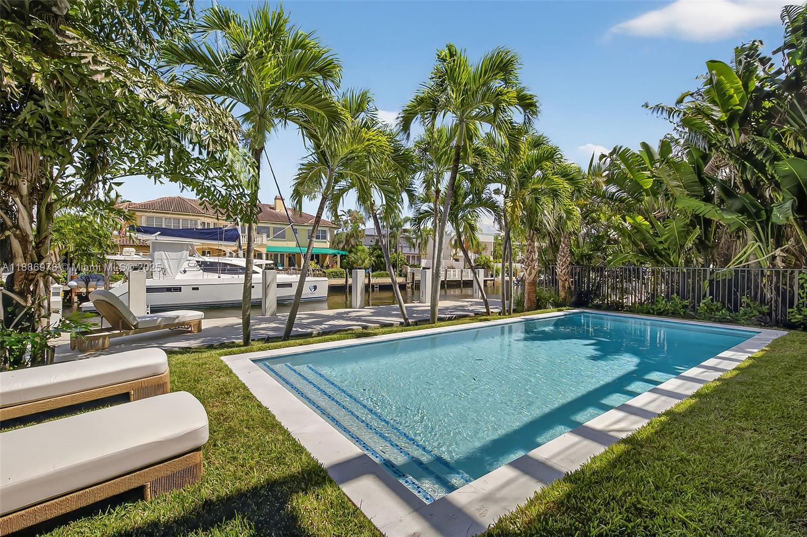RIVIERA - Residential