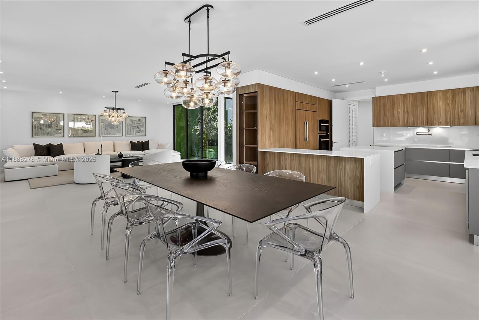 RIVIERA - Residential
