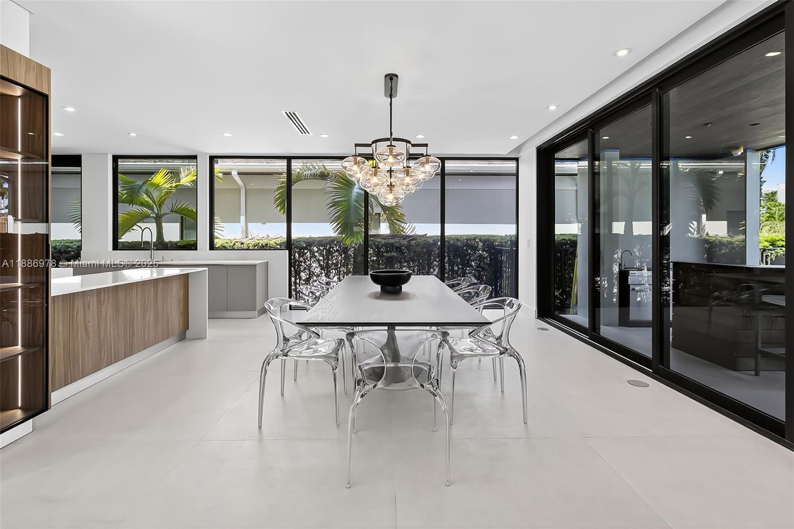 RIVIERA - Residential