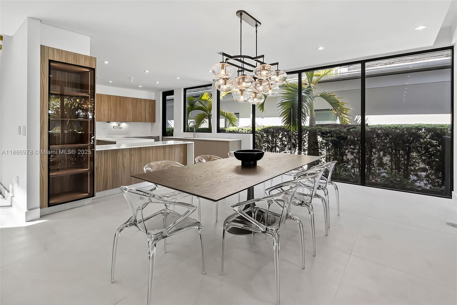RIVIERA - Residential