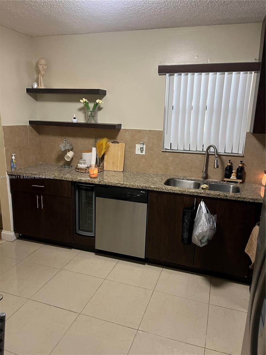 451 Ives Dairy Rd 103-1