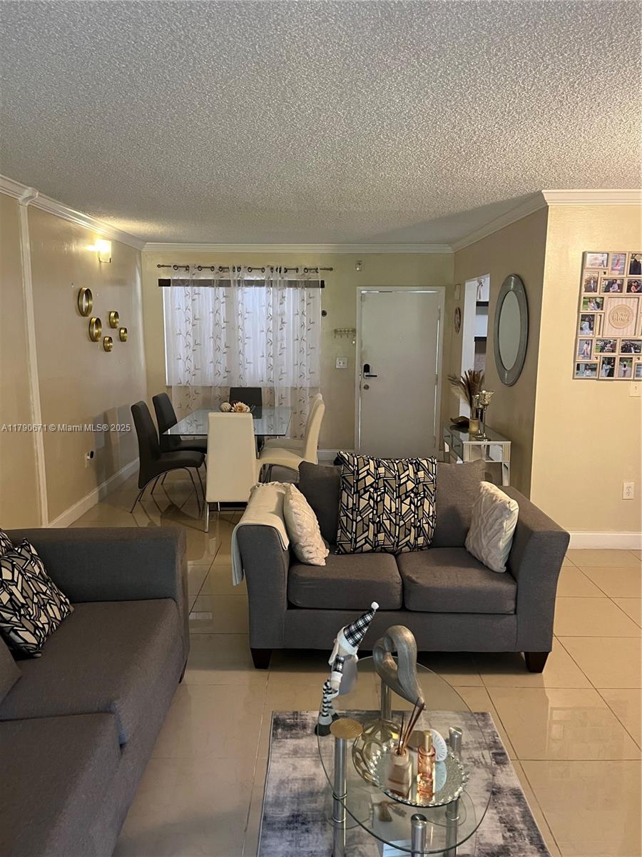 451 Ives Dairy Rd 103-1, Miami, Broward County, Florida - 2 Bedrooms  
2 Bathrooms - 
