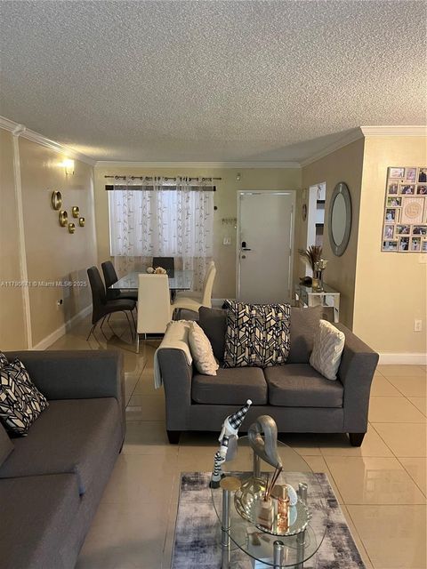 451 Ives Dairy Rd 103-1 Miami FL 33179