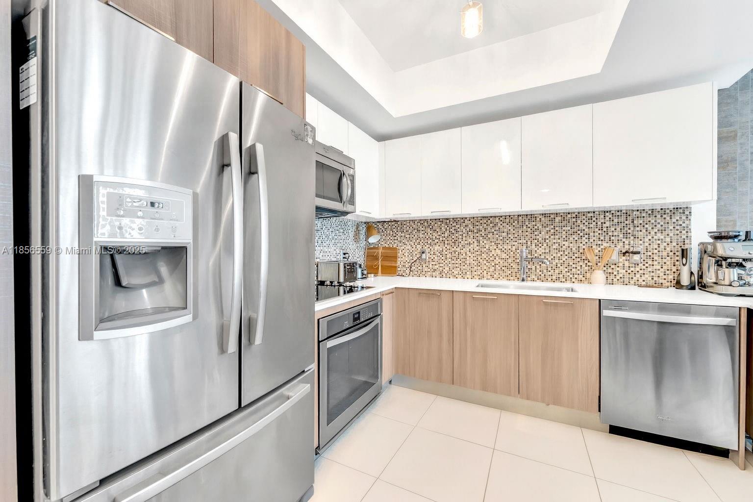 5252 PASEO CONDO - Residential