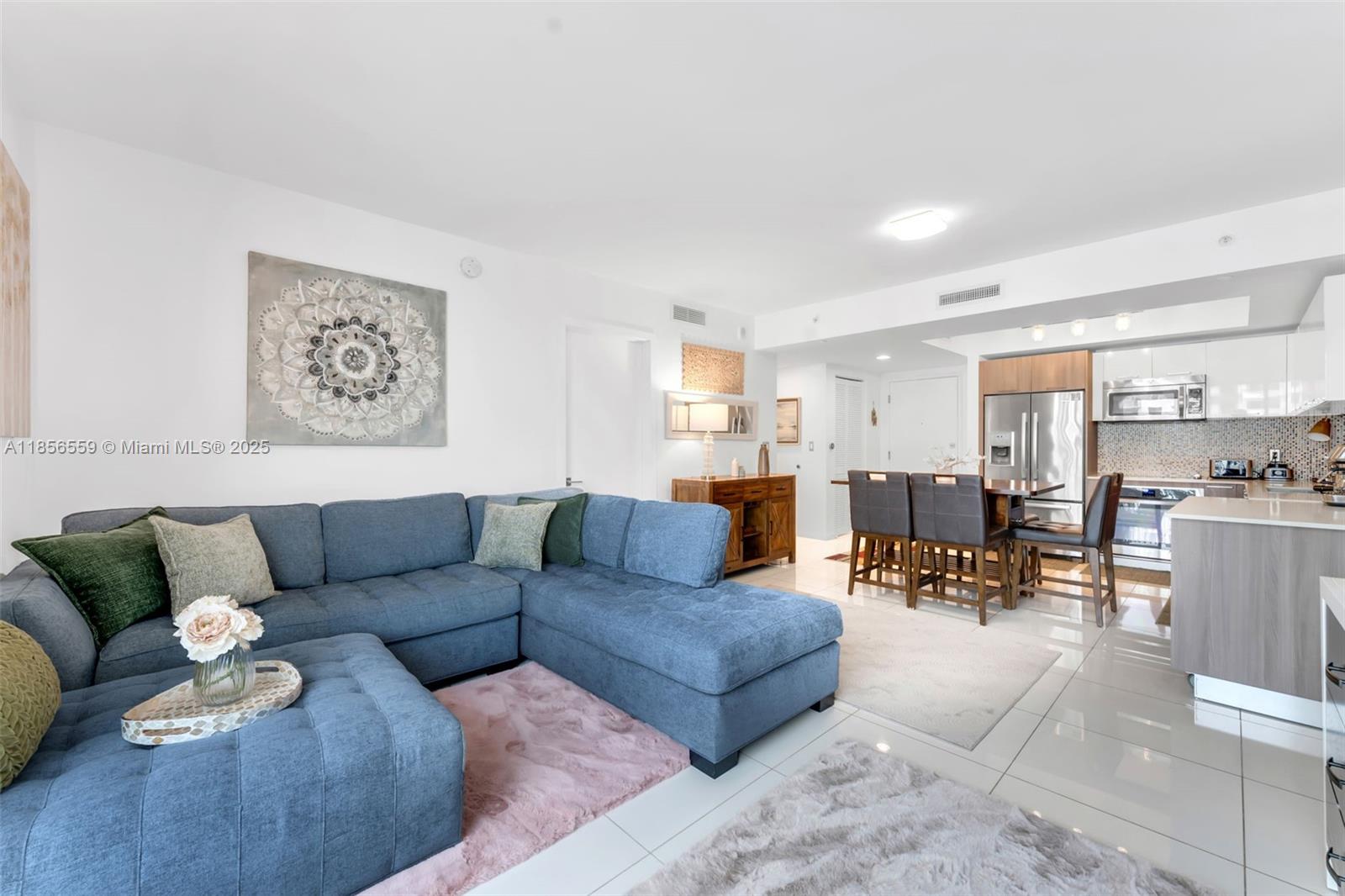 5252 PASEO CONDO - Residential