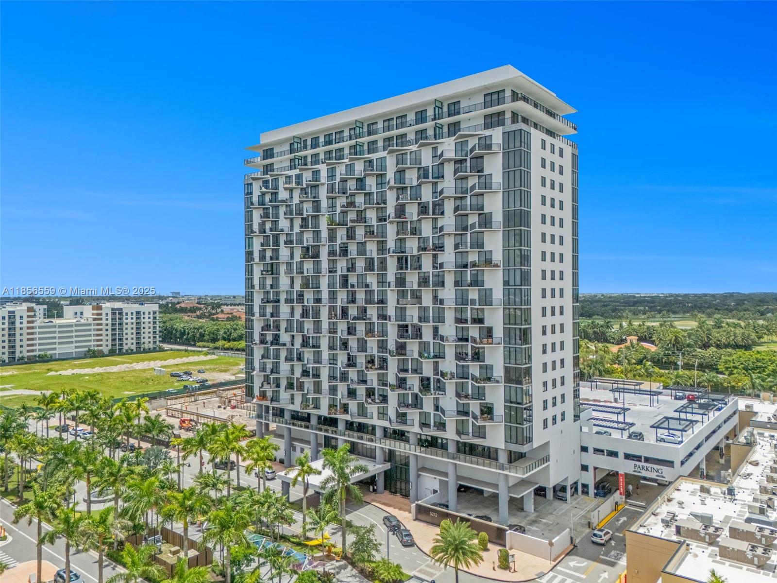 5252 PASEO CONDO - Residential