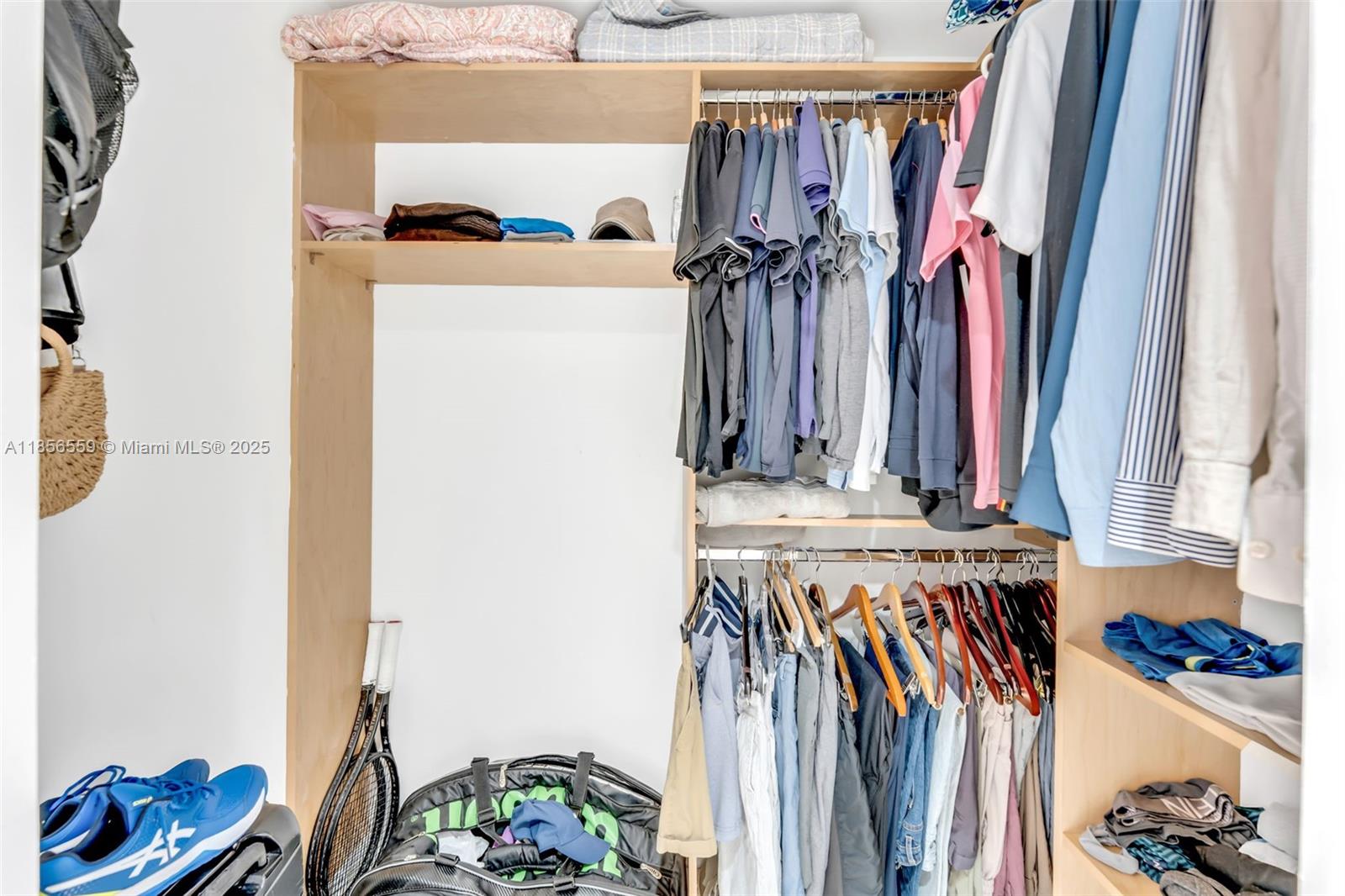 5252 PASEO CONDO - Residential