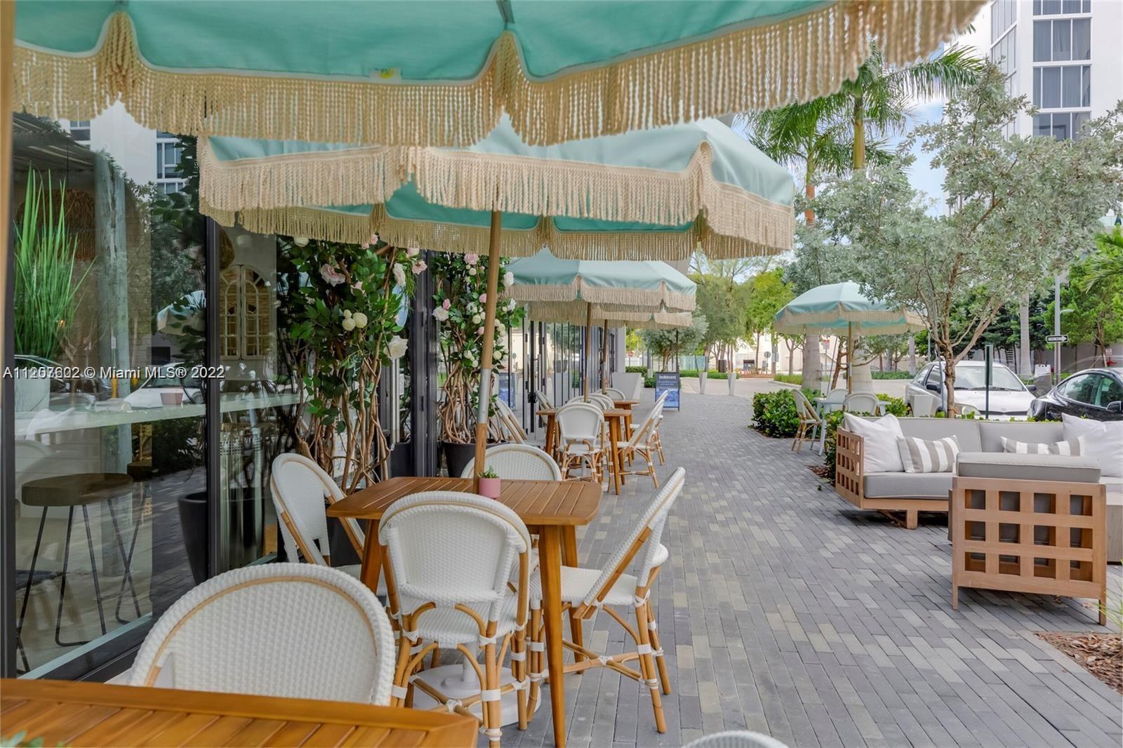 AVENTURA PARKSQUARE RESID - Residential Lease