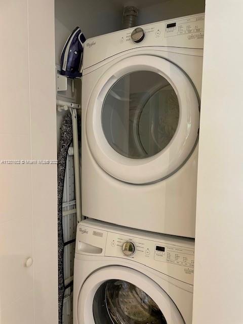 AVENTURA PARKSQUARE RESID - Residential Lease