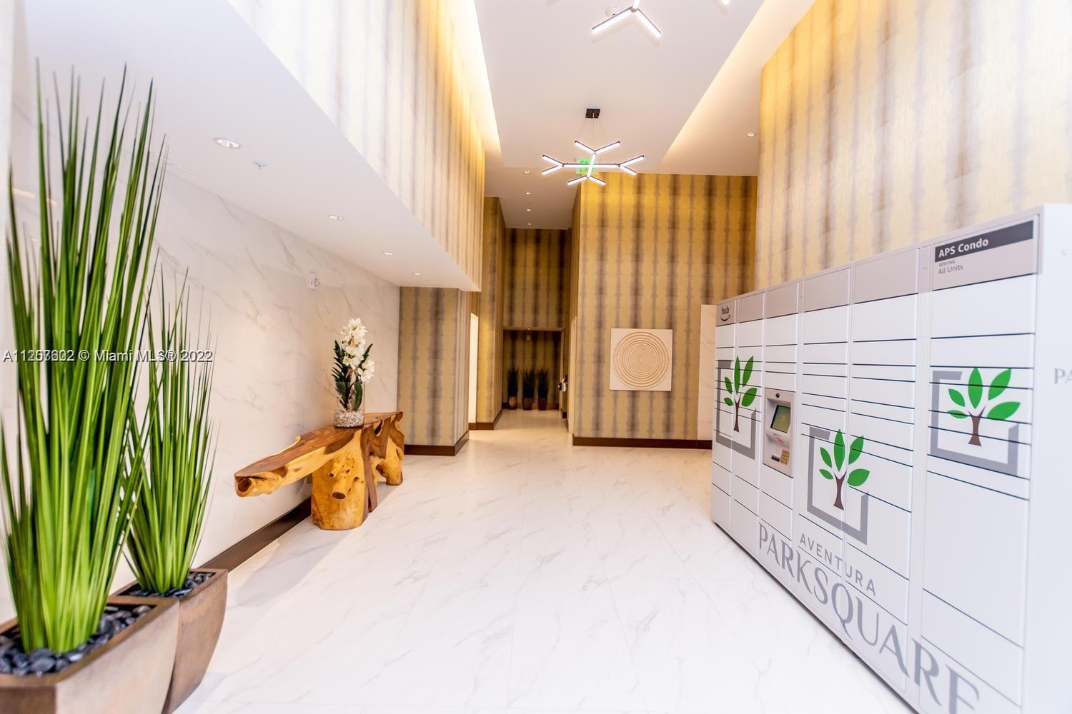 AVENTURA PARKSQUARE RESID - Residential Lease