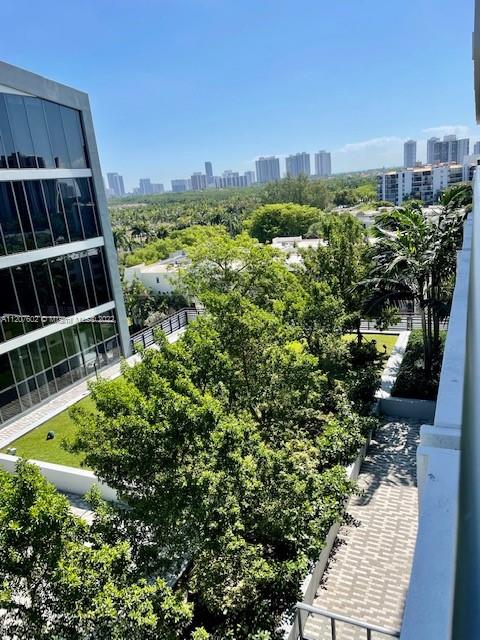 AVENTURA PARKSQUARE RESID - Residential Lease