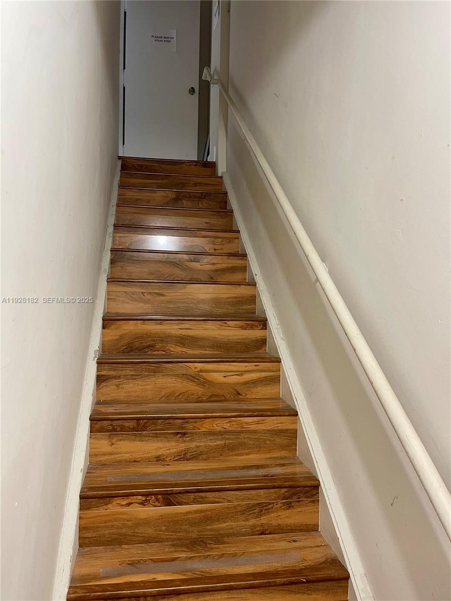 260 Crandon Blvd C41