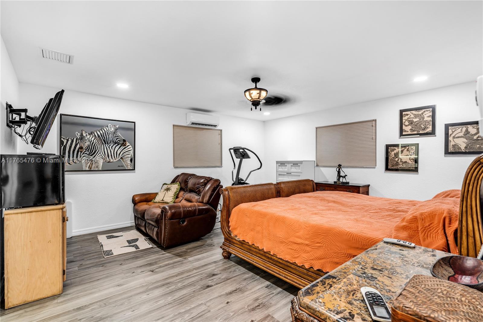 LARGO SOUND PARK - Residential