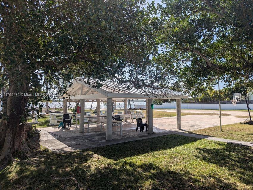 LARGO SOUND PARK - Residential