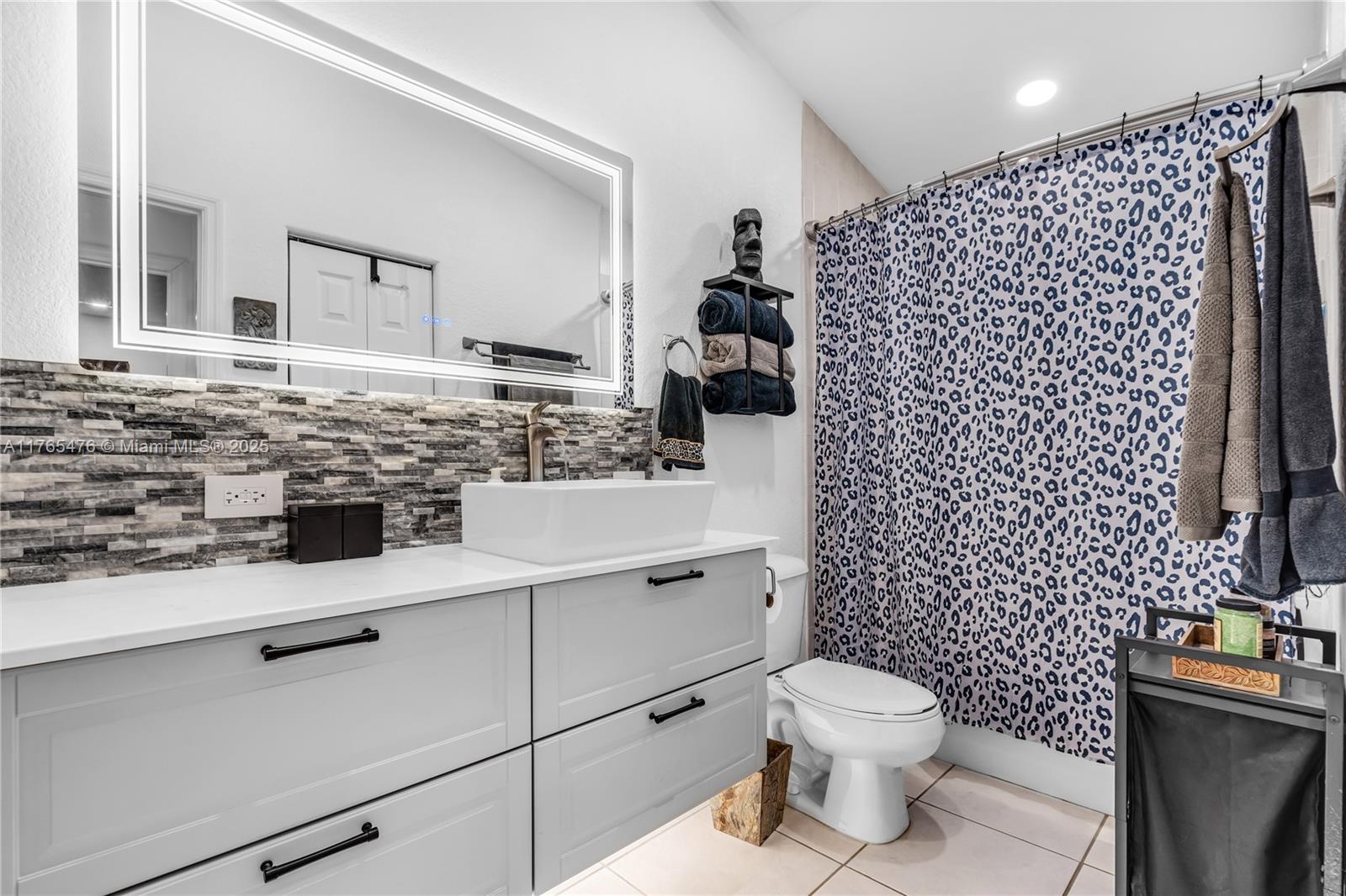 LARGO SOUND PARK - Residential