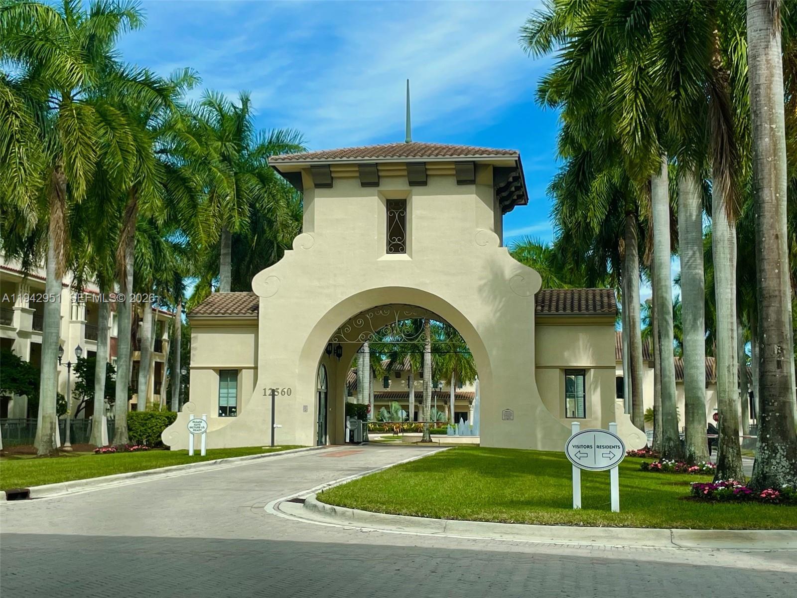 VILLA FLORA CONDO - Residential Lease