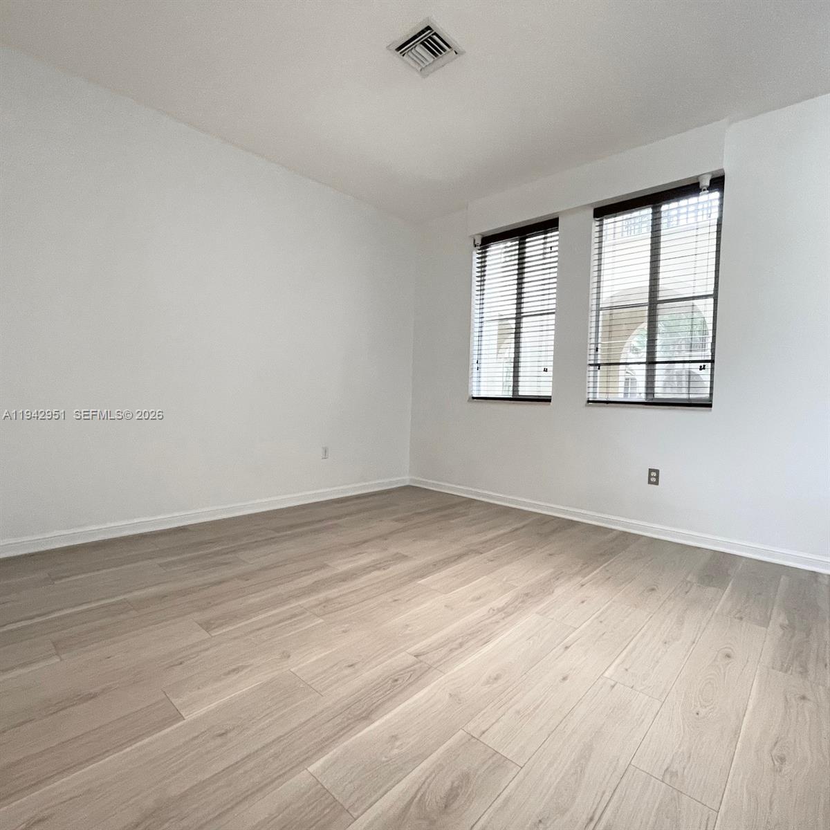 VILLA FLORA CONDO - Residential Lease