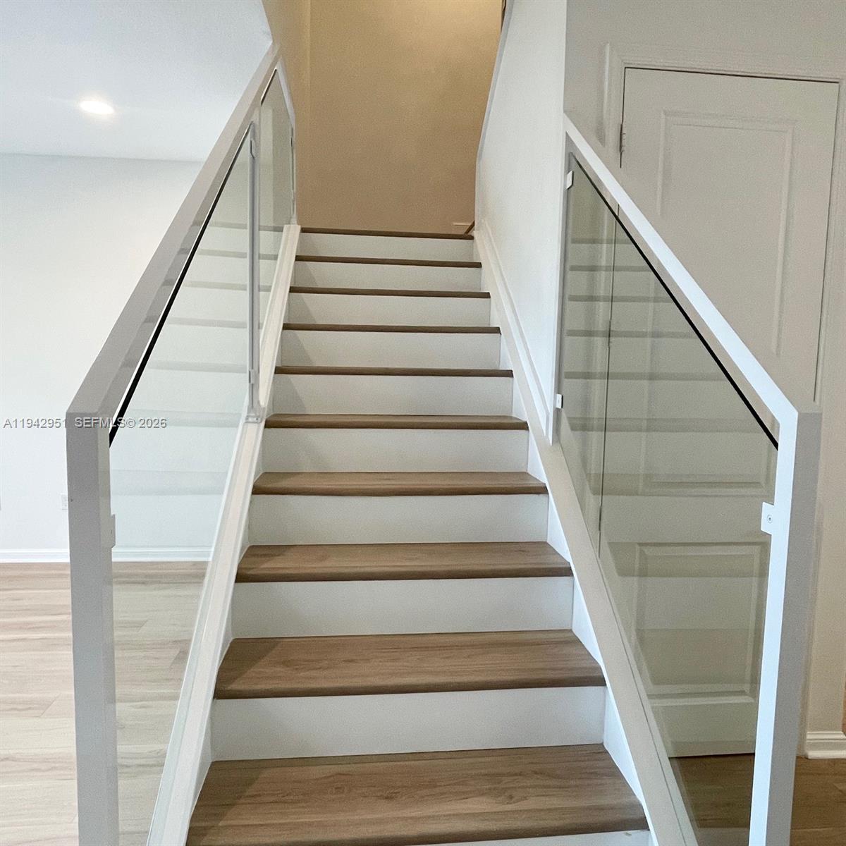 VILLA FLORA CONDO - Residential Lease