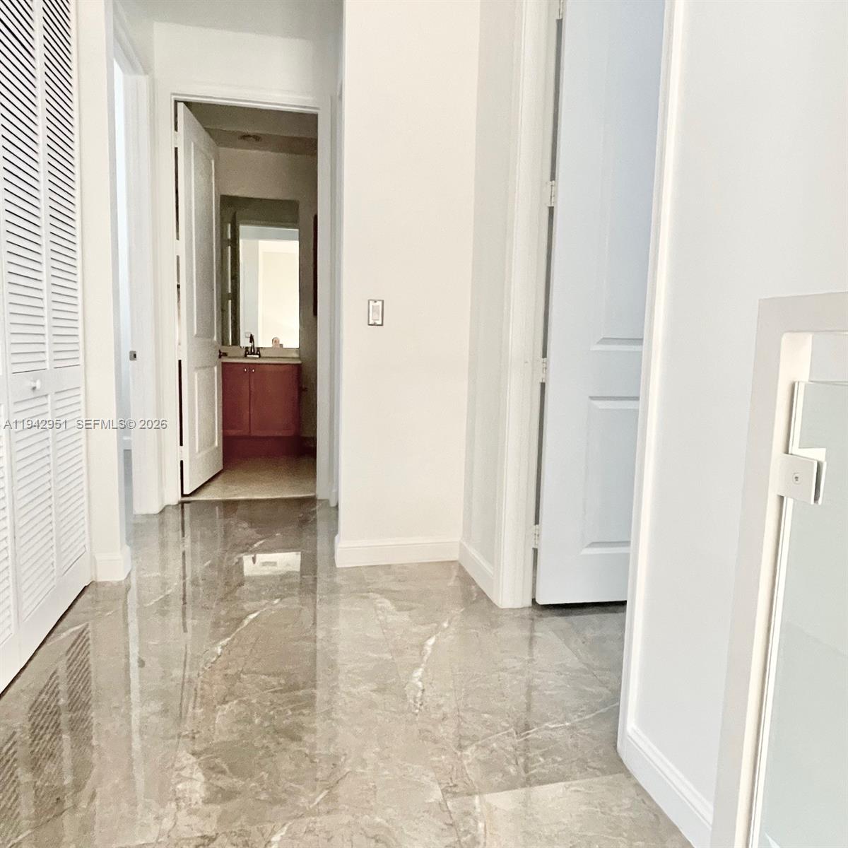 VILLA FLORA CONDO - Residential Lease
