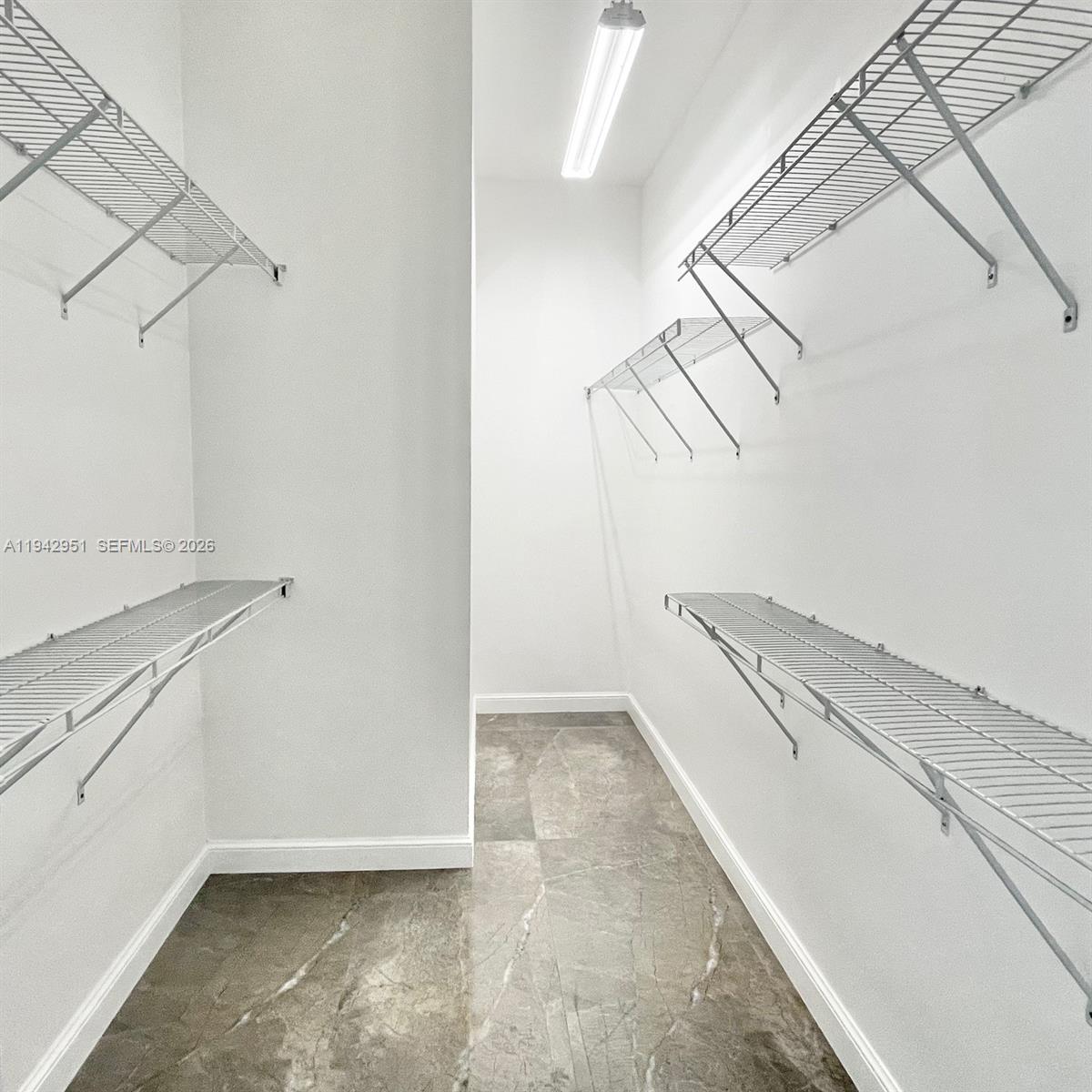 VILLA FLORA CONDO - Residential Lease