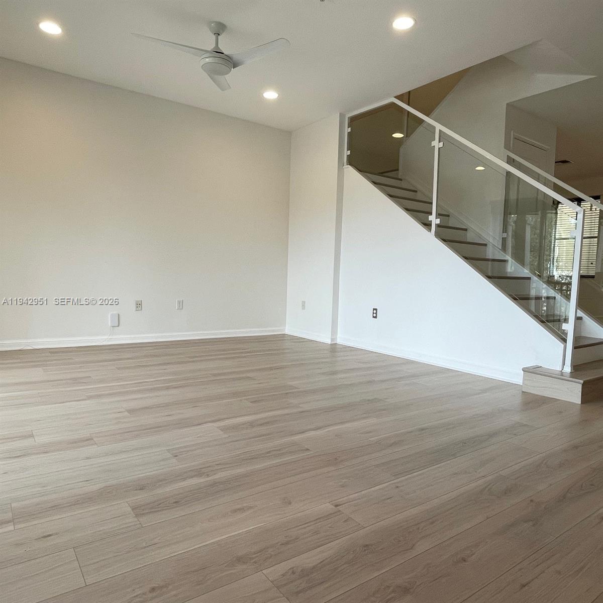 VILLA FLORA CONDO - Residential Lease