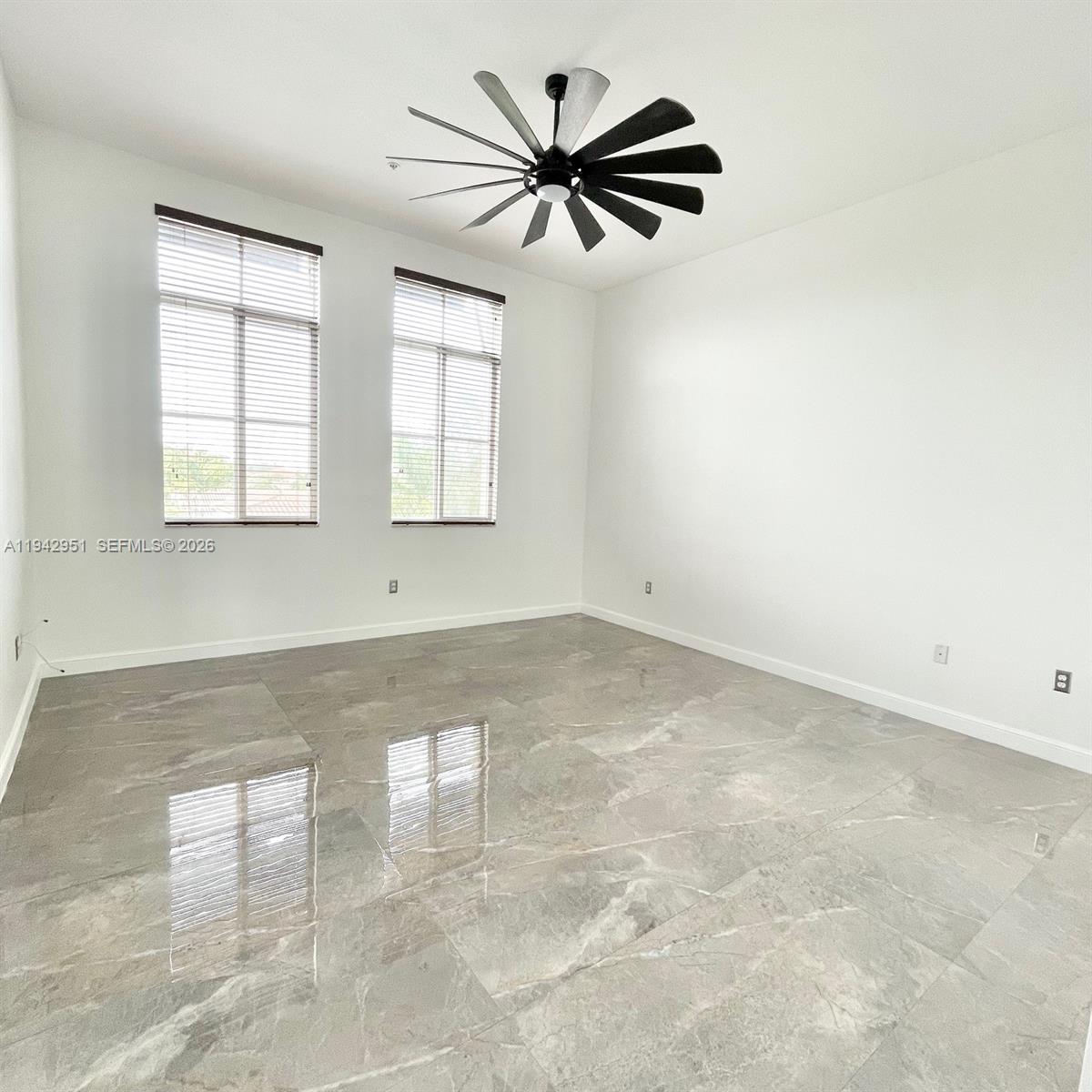 VILLA FLORA CONDO - Residential Lease