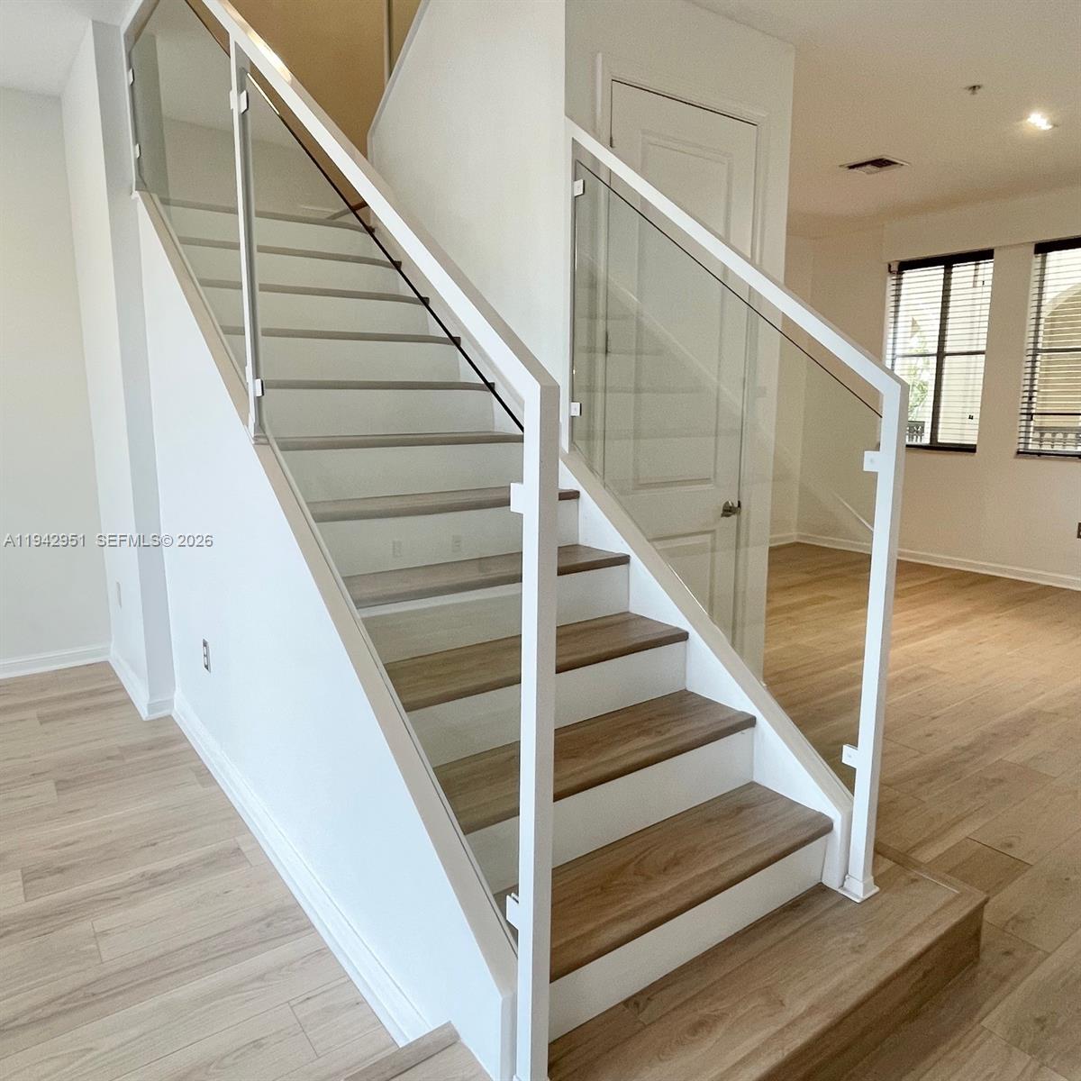 VILLA FLORA CONDO - Residential Lease