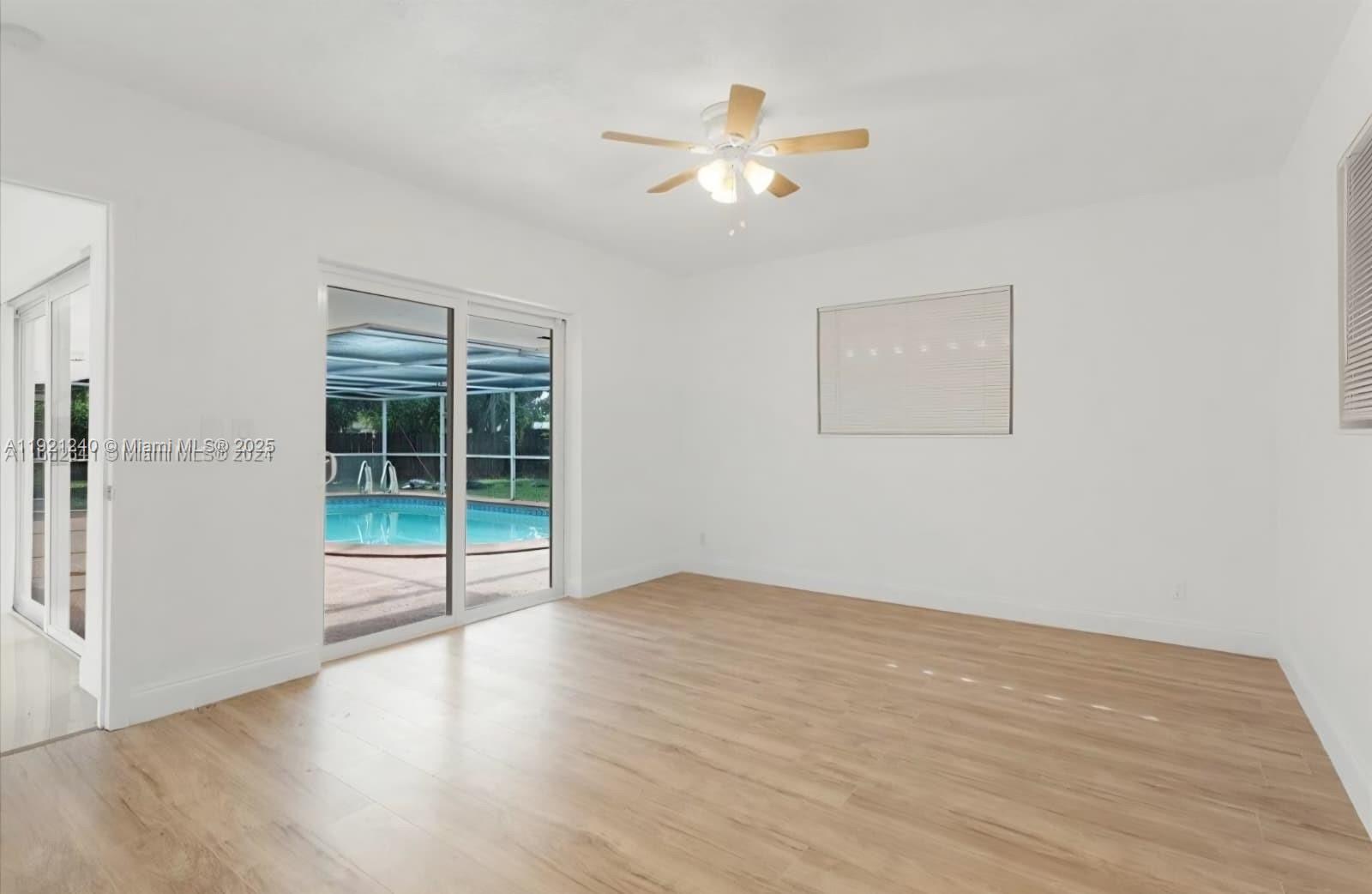 BOULEVARD PARK - Residential Lease