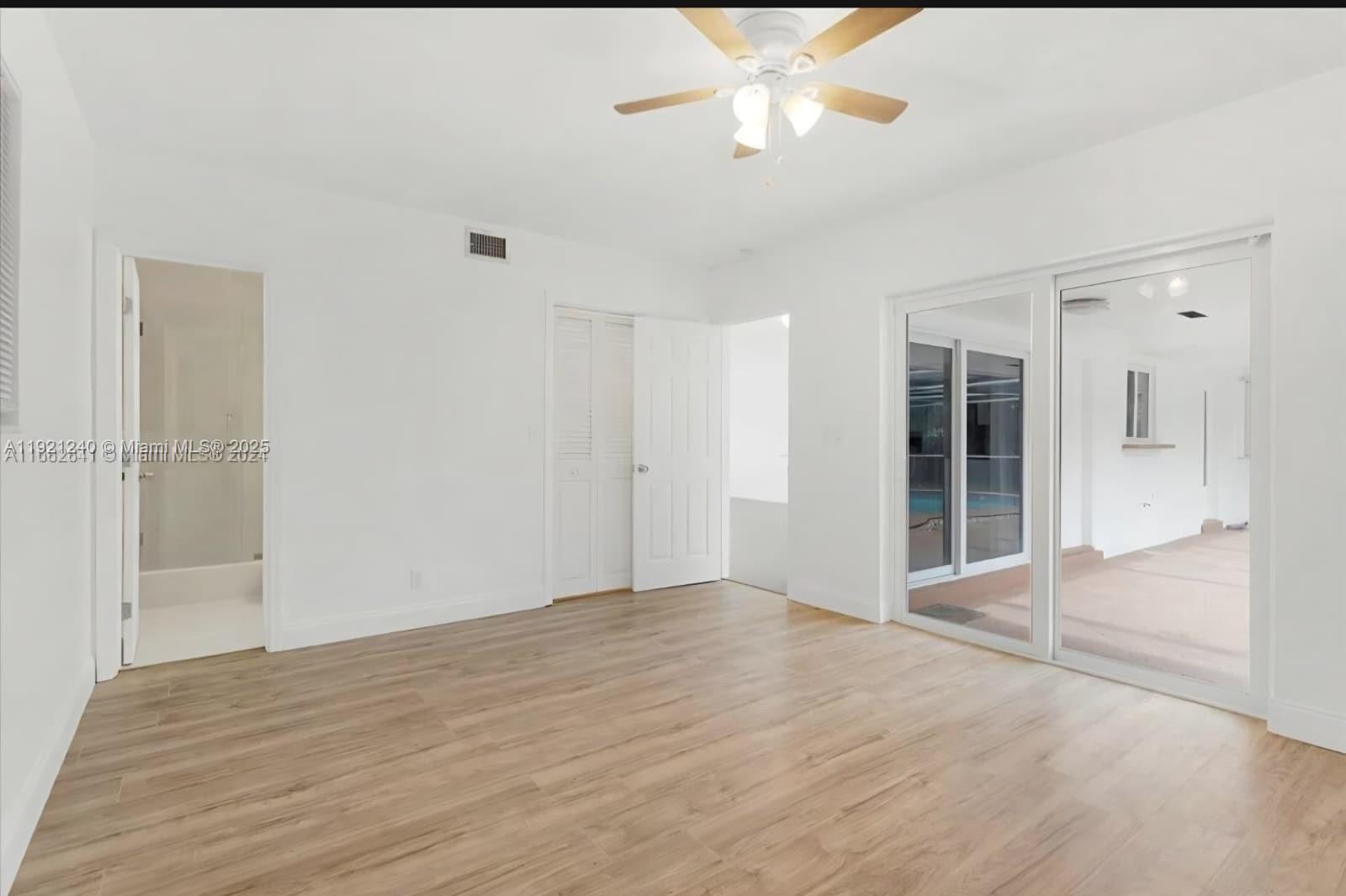 BOULEVARD PARK - Residential Lease