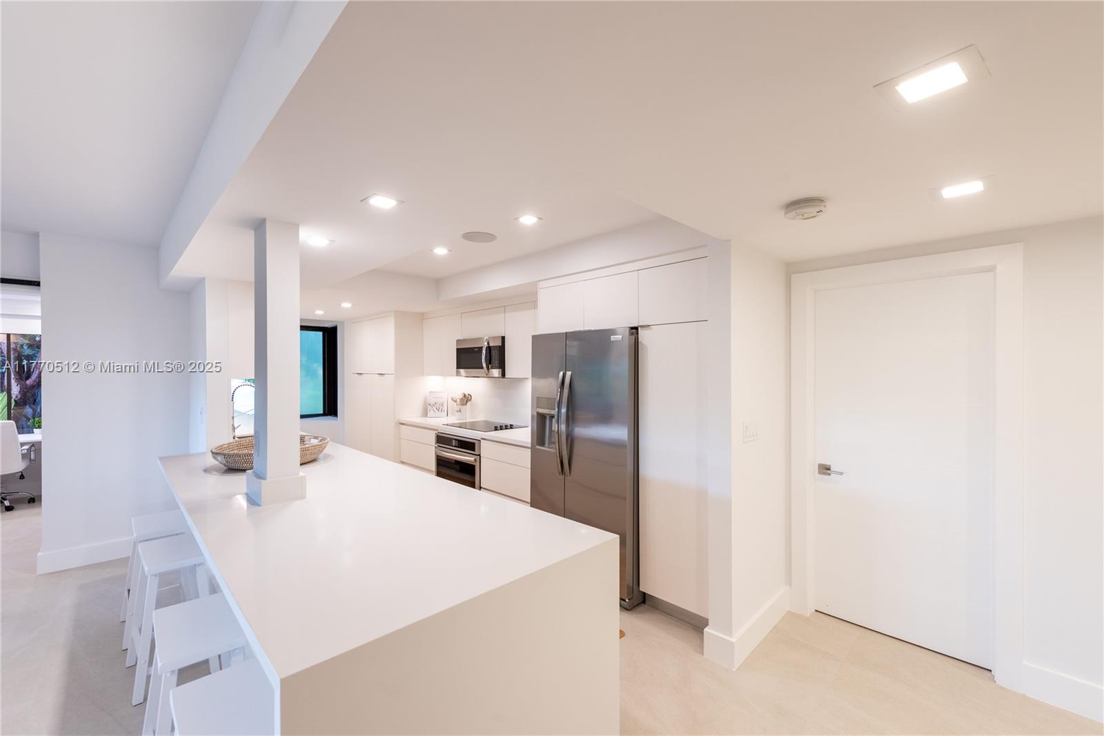 KEY COLONY NO 4 CONDO - Residential