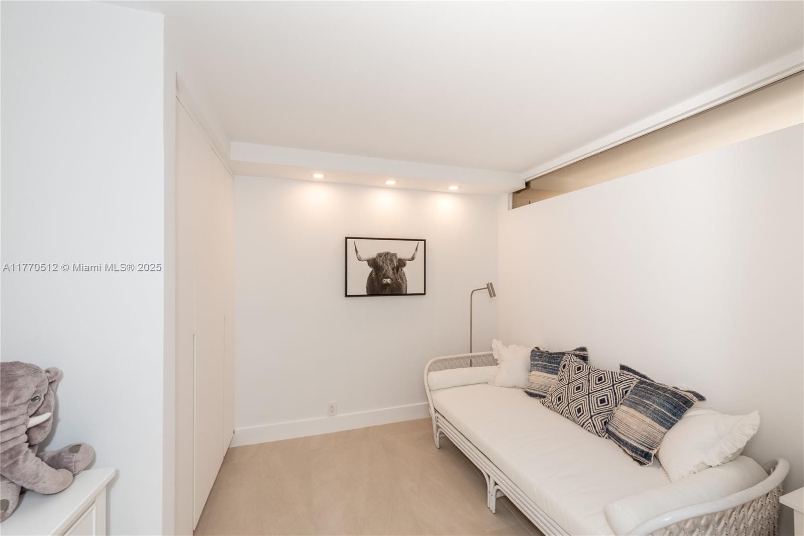 KEY COLONY NO 4 CONDO - Residential