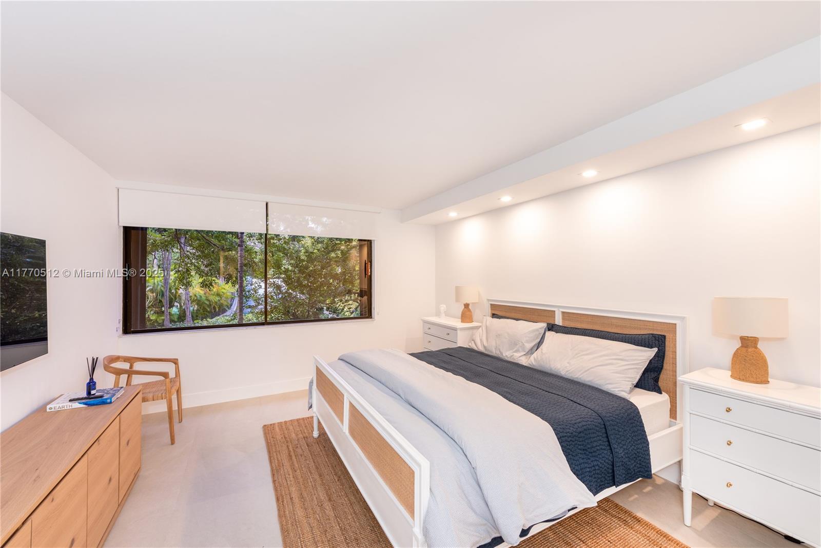 KEY COLONY NO 4 CONDO - Residential