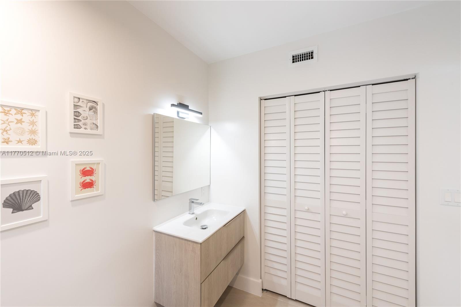 KEY COLONY NO 4 CONDO - Residential