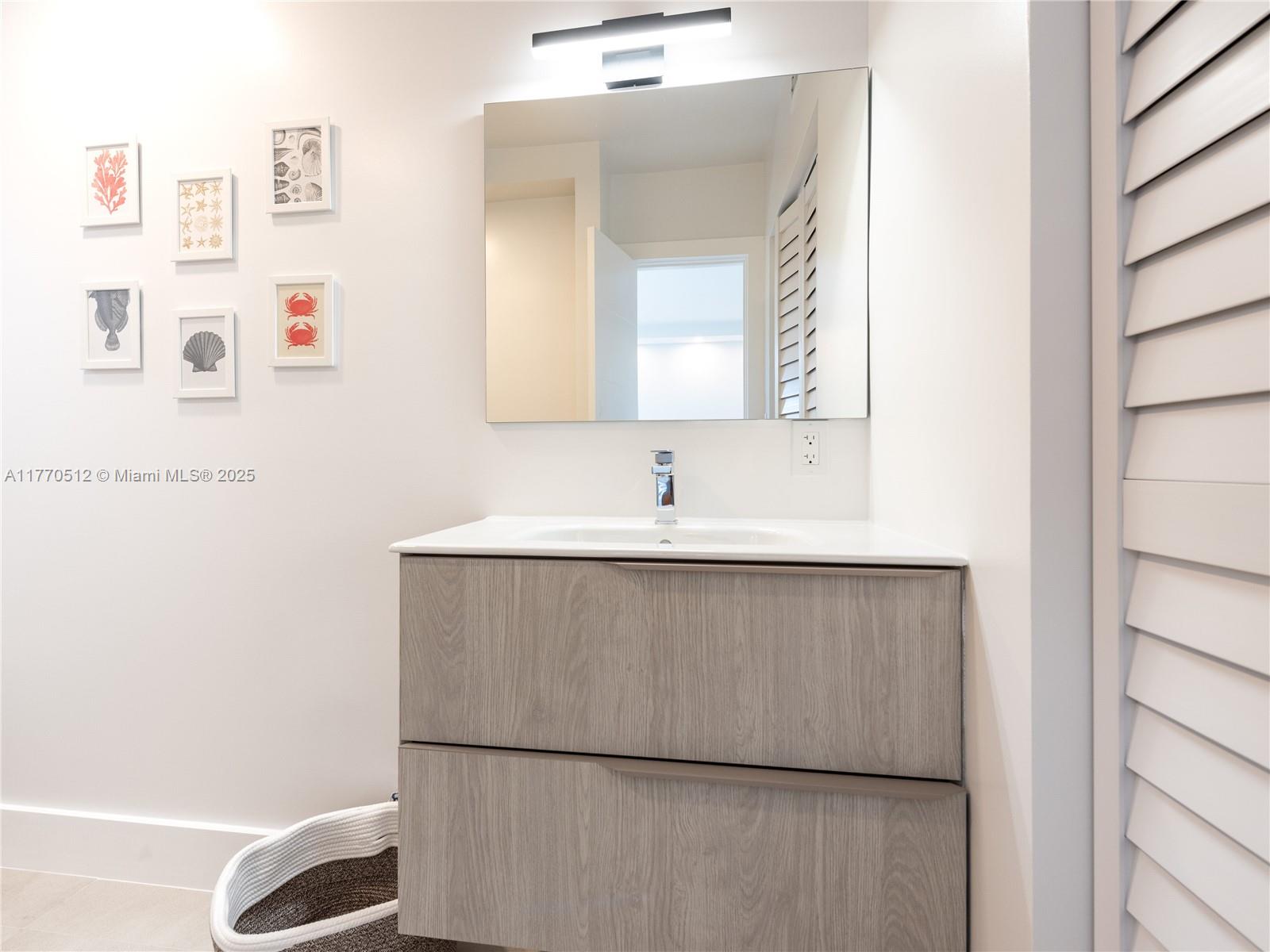 KEY COLONY NO 4 CONDO - Residential