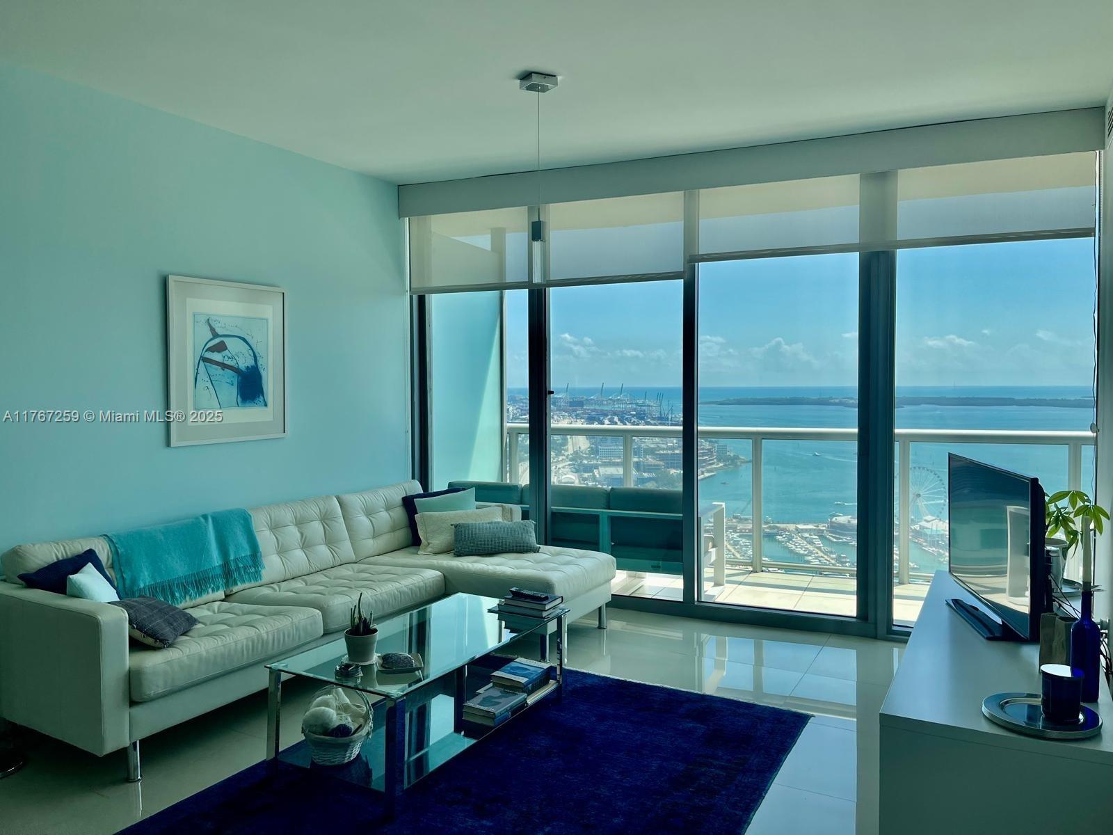MARINABLUE CONDO - Residential